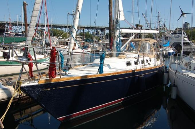 tartan 42 sailboat review