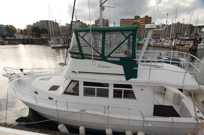 Mainship 390 Trawler -SOLD