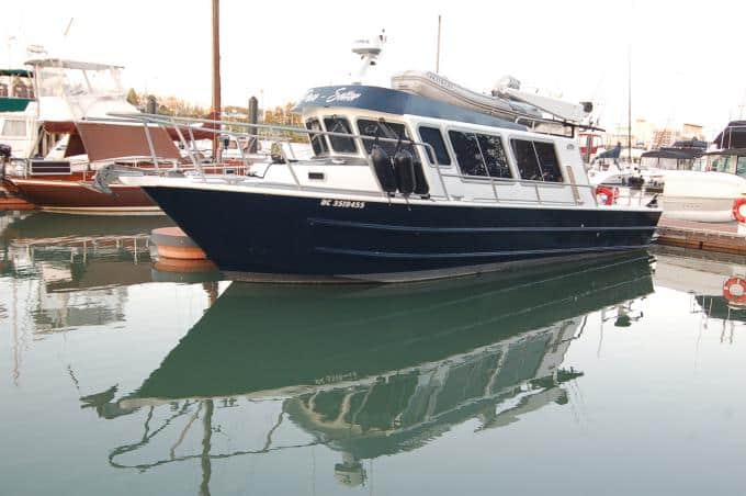 EagleCraft 38' Custom - SOLD - Specialty Yachts