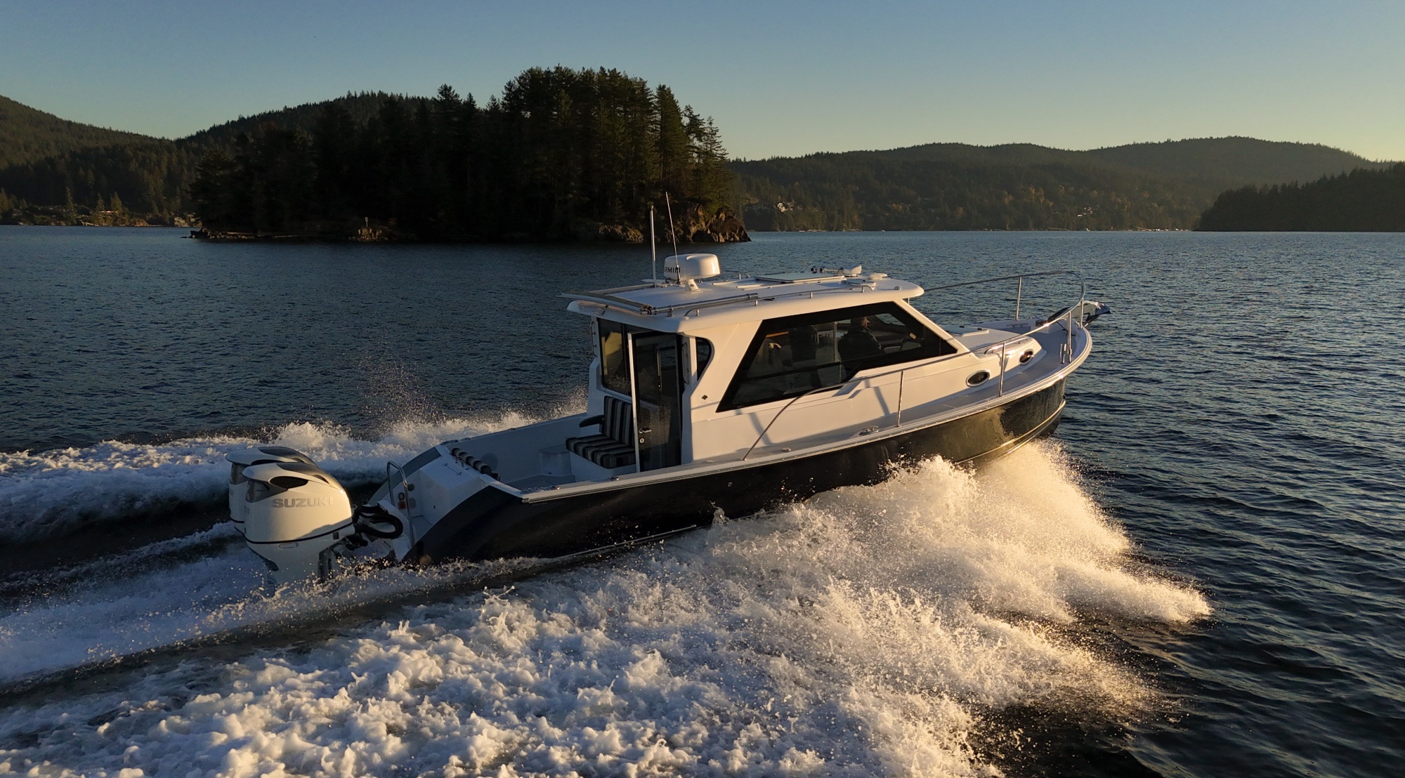 Marine Servicenter Welcomes a 2024 True North 34 OE to the Pacific  Northwest! 