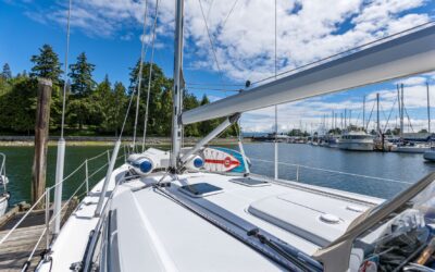 New Pre-Owned Sailboat Listing – 2012 Hunter 50 AC