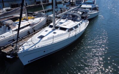 For Sale | Pre-Owned 2005 Hunter 44DS