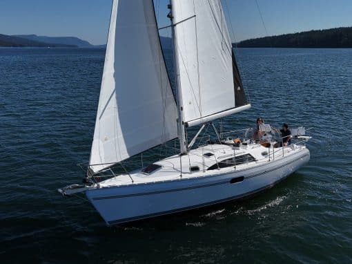 2023 Catalina 315 – Stock Boat